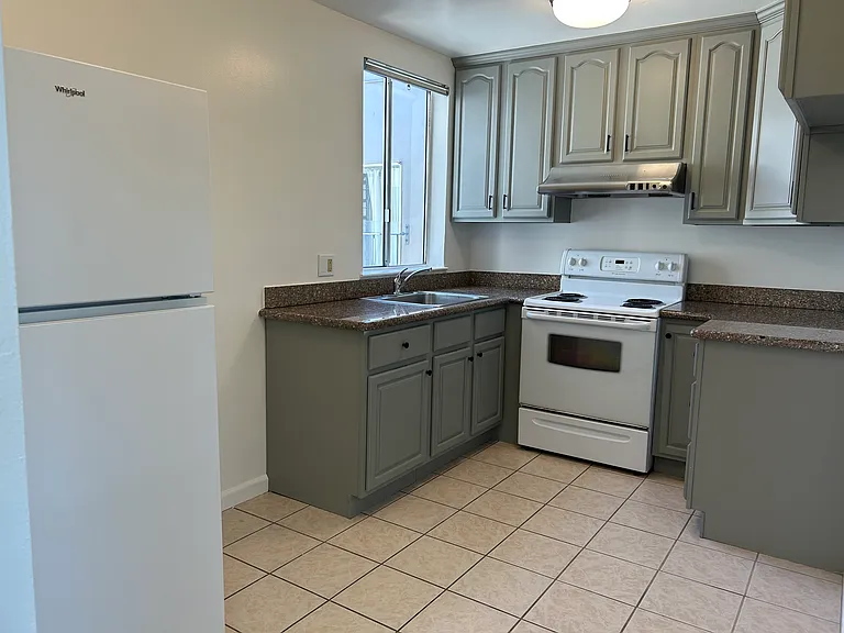 517 Arguello Blvd #6 — Photo 3