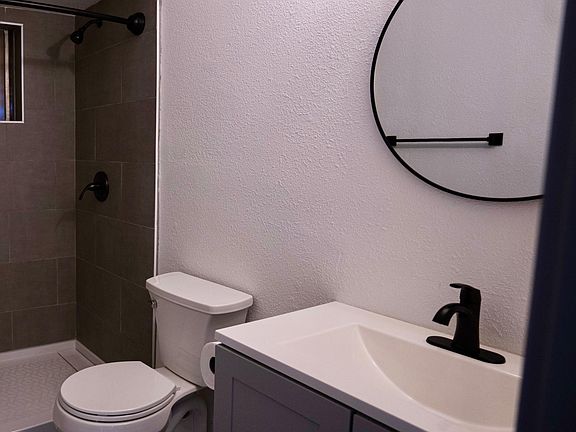 2nd image of 1702 Republic St #2