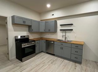 946 Veltre Cir SW, Atlanta, GA 30311