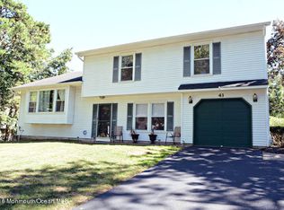 43 Ashford Rd, Jackson, NJ 08527