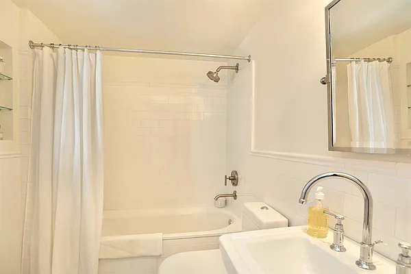 Sold by Corcoran | media 6