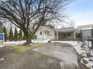 8718 NE Humboldt St, Portland, OR 97220