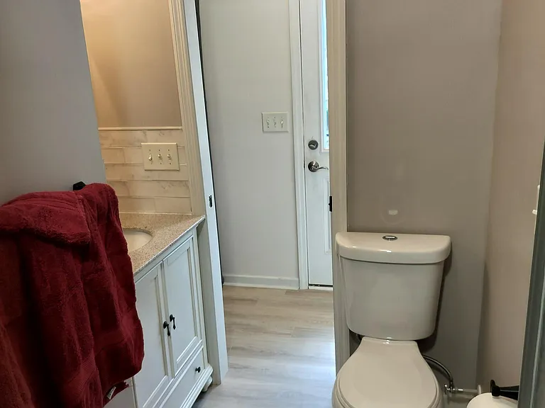 Bathroom-Entry View