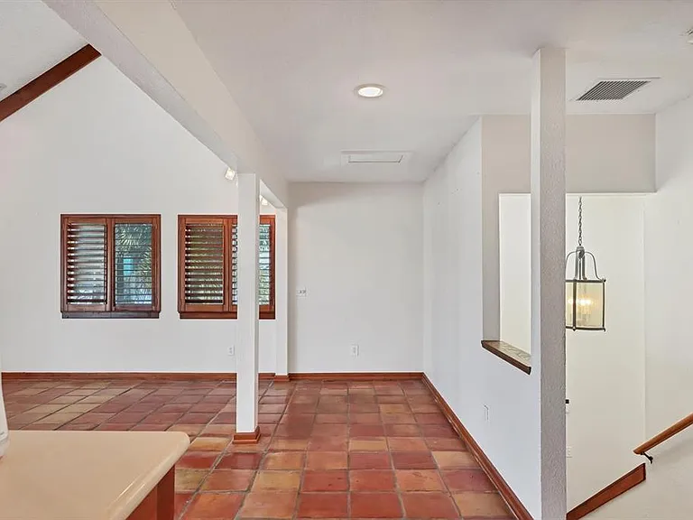 3601 Coquina Key Dr SE — Photo 8