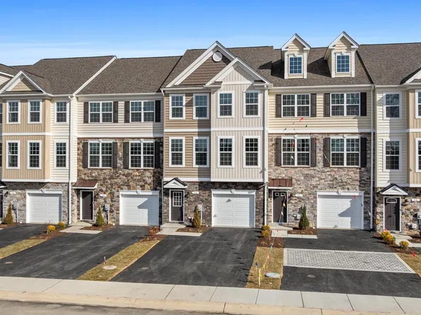 131 Potomac Ct, Prince Frederick, MD 20678