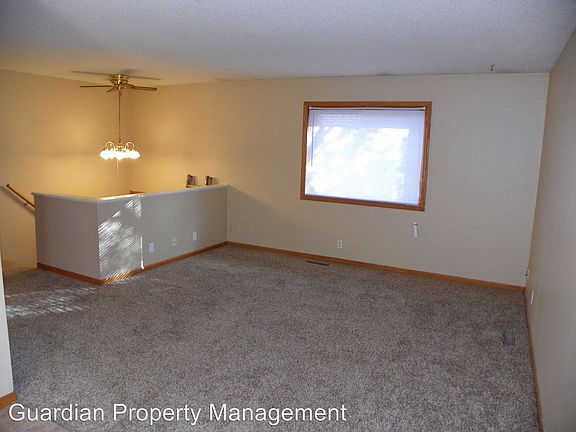 3rd image of 421 Stanley St
