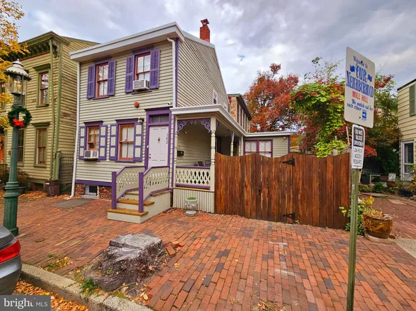 142 Jackson St, Trenton, NJ 08611