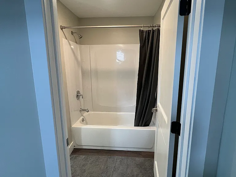 13 Columbia Ave — Photo 19