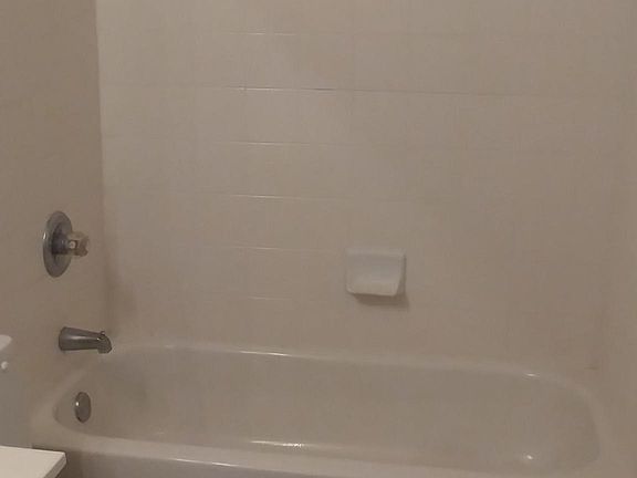 2nd image of 628 Roosevelt Dr
