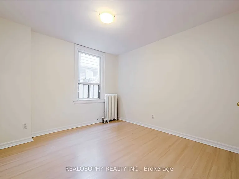 66 Dorval Rd — Photo 6