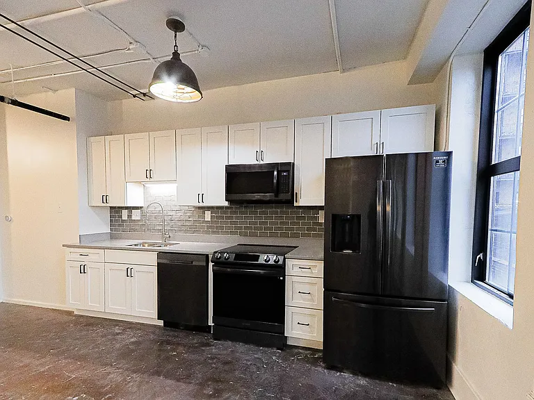 116 S Gay St — Photo 49