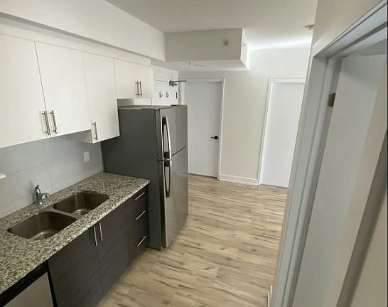 5th image of 258 Sunview St #268