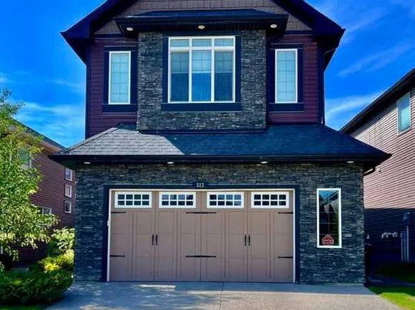 323 NE Nolan Hill Blvd NW, Calgary, AB T3R 0P8