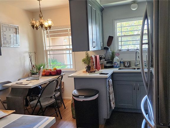 5th image of 1345 E Romneya Dr