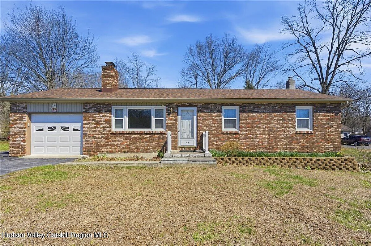 84 Orchard Drive photo 1