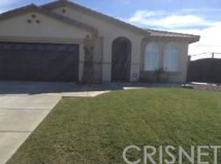 12205 Luna Rd, Victorville, CA 92392
