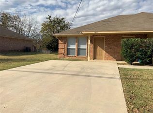 1505 9th St, Bridgeport, TX 76426