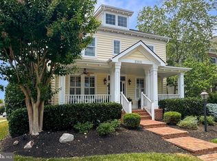23021 White Ibis Dr, Ashburn, VA 20148