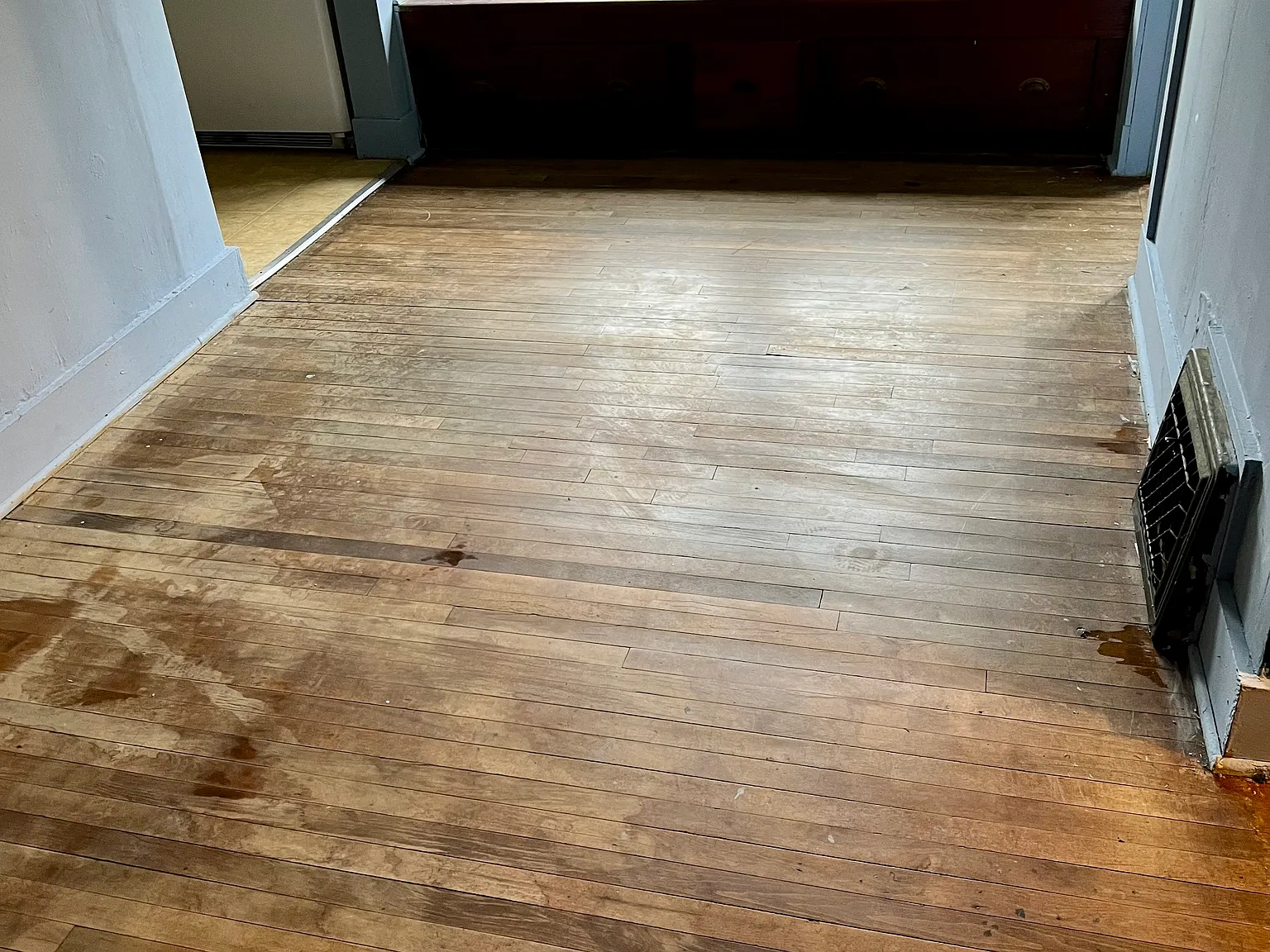 2 bed, 1146 sqft, $700 — Photo 2