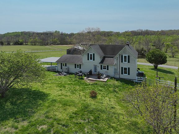 3rd image of 365 Martin Rd