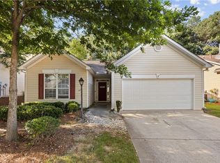 385 Avian Forest Dr, Stockbridge, GA 30281