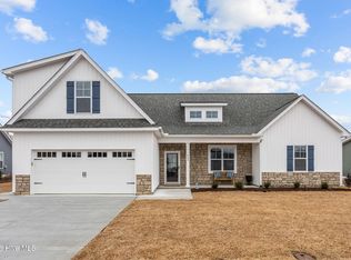 623 Norberry Dr, Winterville, NC 28590