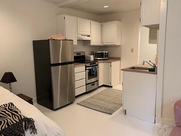 5th image of 1854 Vallejo St Unit 5