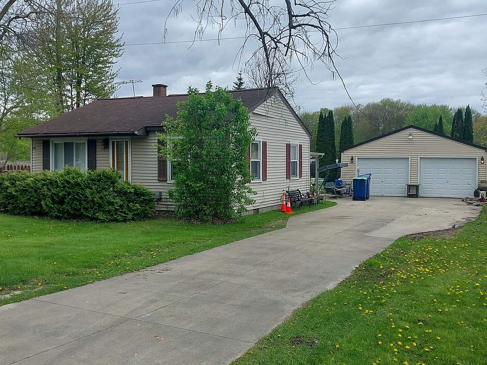 1st image of 256 Victor Dr