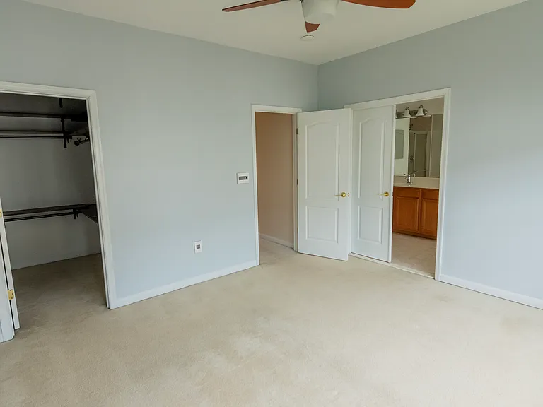 17409 Grant Cottage Dr — Photo 36