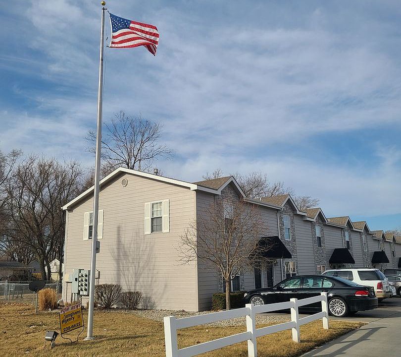 1st image of 1760 N Jefferson St #1760