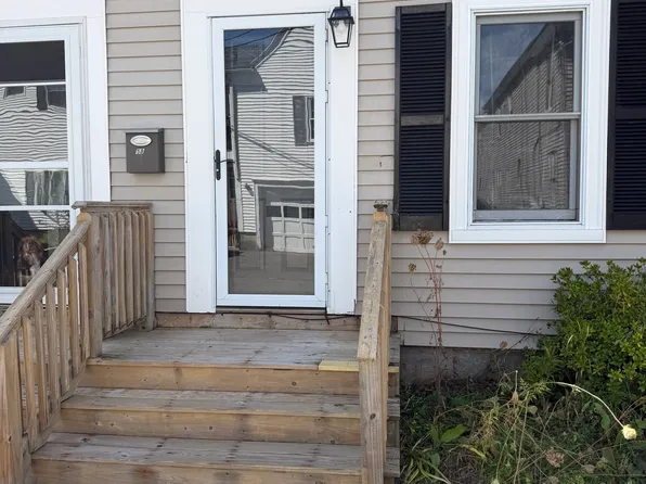 5 Bonafide St #B, Lisbon, ME 04250