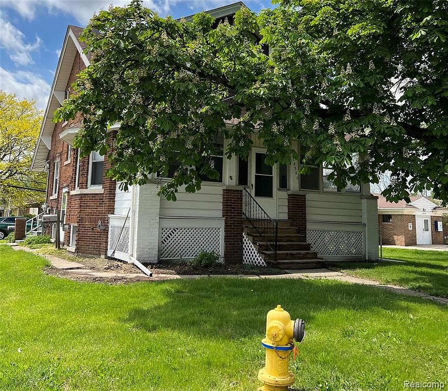 15350 E Ten Mile Rd, Eastpointe, MI 48021 Zillow