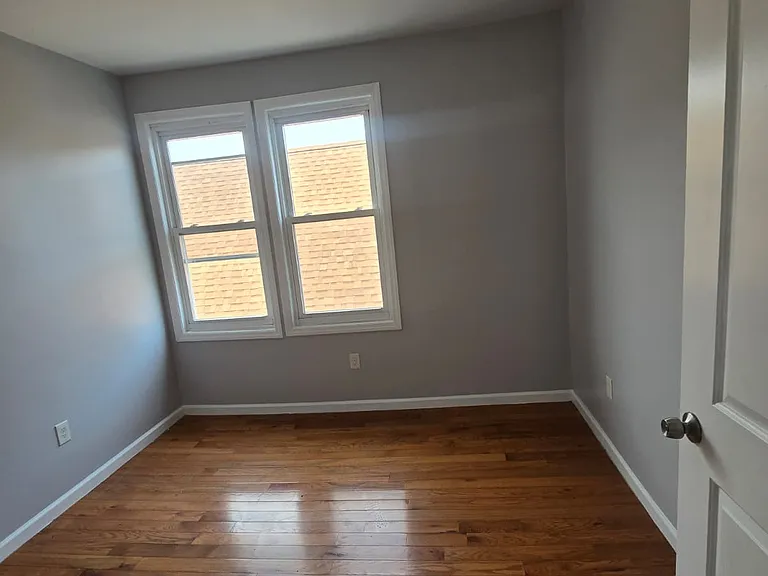 550 Garfield Ave #3A — Photo 7