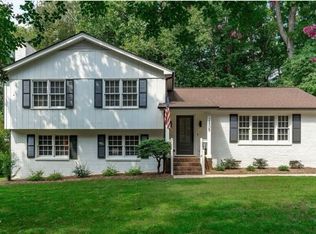 2805 Old Orchard Rd, Raleigh, NC 27607