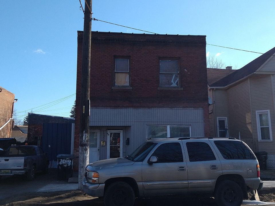 2nd image of 1020 Lawndale St