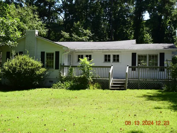 511 Chafin Dr, Manchester, GA 31816