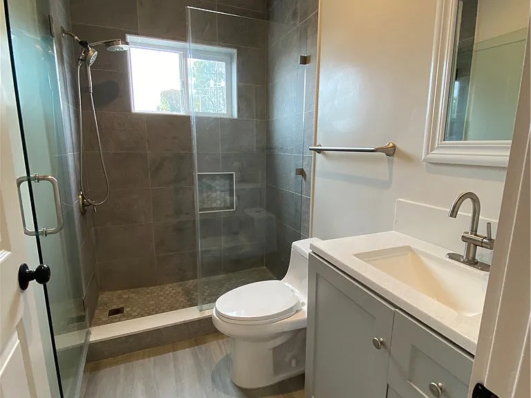 1653 W Chateau Pl #B — Photo 16