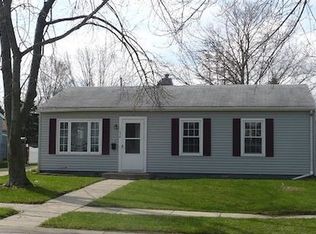 530 Spring Ave, Dekalb, IL 60115