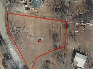 208 Garrett St, Fountain Inn, SC 29644