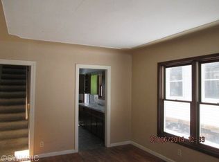 1040 Webster St NW, Grand Rapids, MI 49504