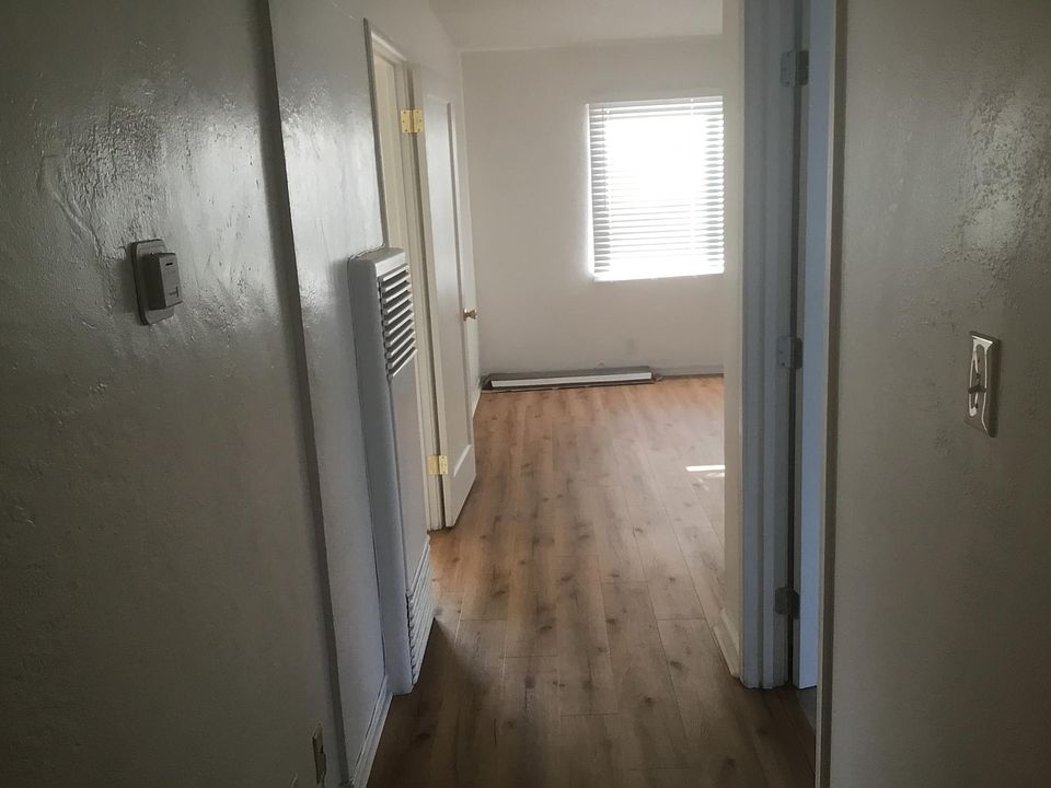 Hallway to the living room