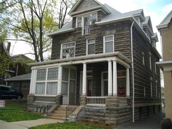 7609 Tuscarora St, Pittsburgh, PA 15221