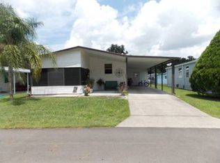 38135 Woodside Ln, Zephyrhills, FL 33542