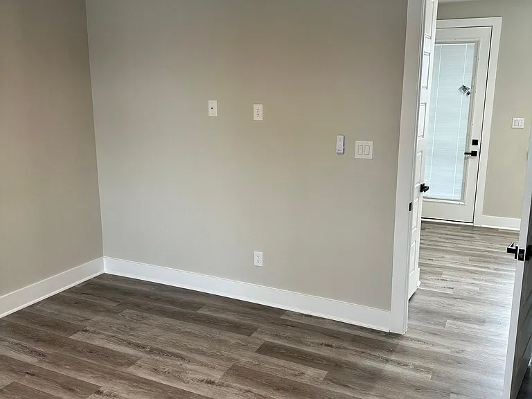 2408 Peabody Ave — Photo 28