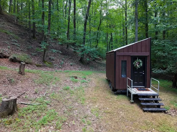 200 Creek Trl, Jasper, GA 30143