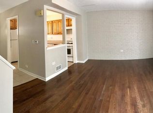 1672 2nd St APT 2, Highland Park, IL 60035