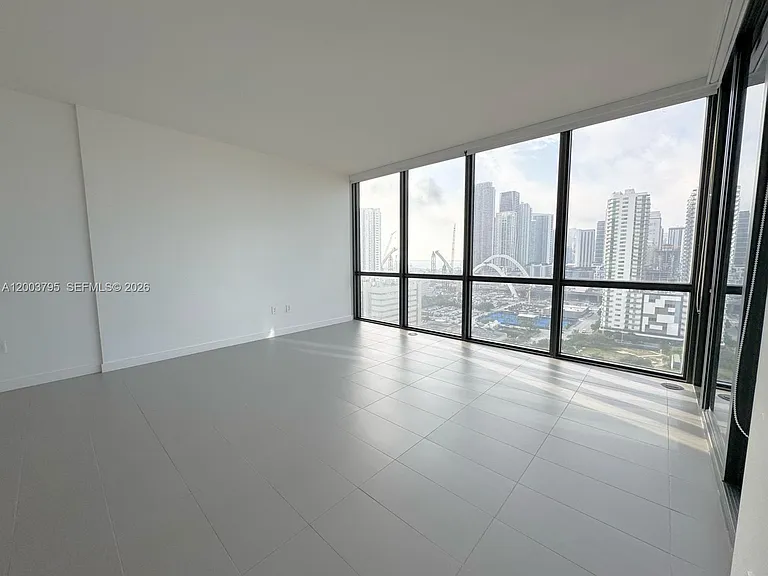 1600 NE 1st Ave #1110 — Photo 4
