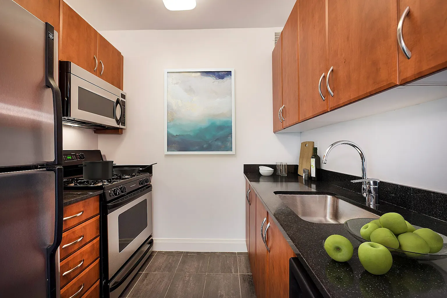 222 East 34th Street — Photo 3