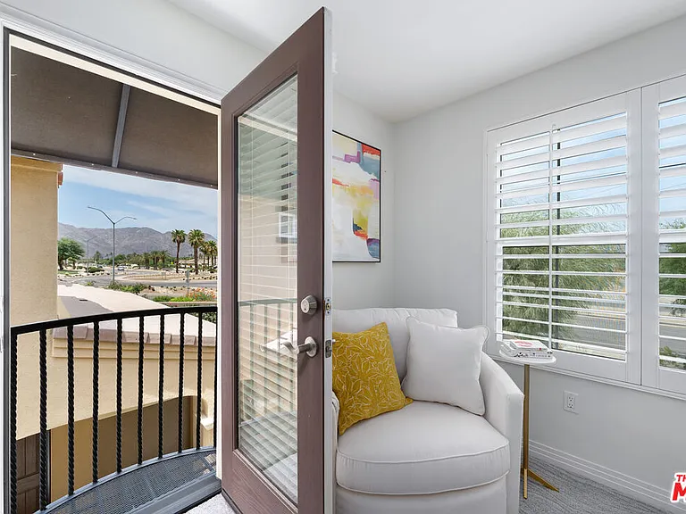 Silver Sage Ln — Photo 2