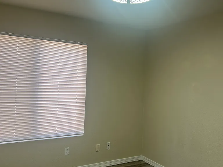 15021 W Elko Dr — Photo 8